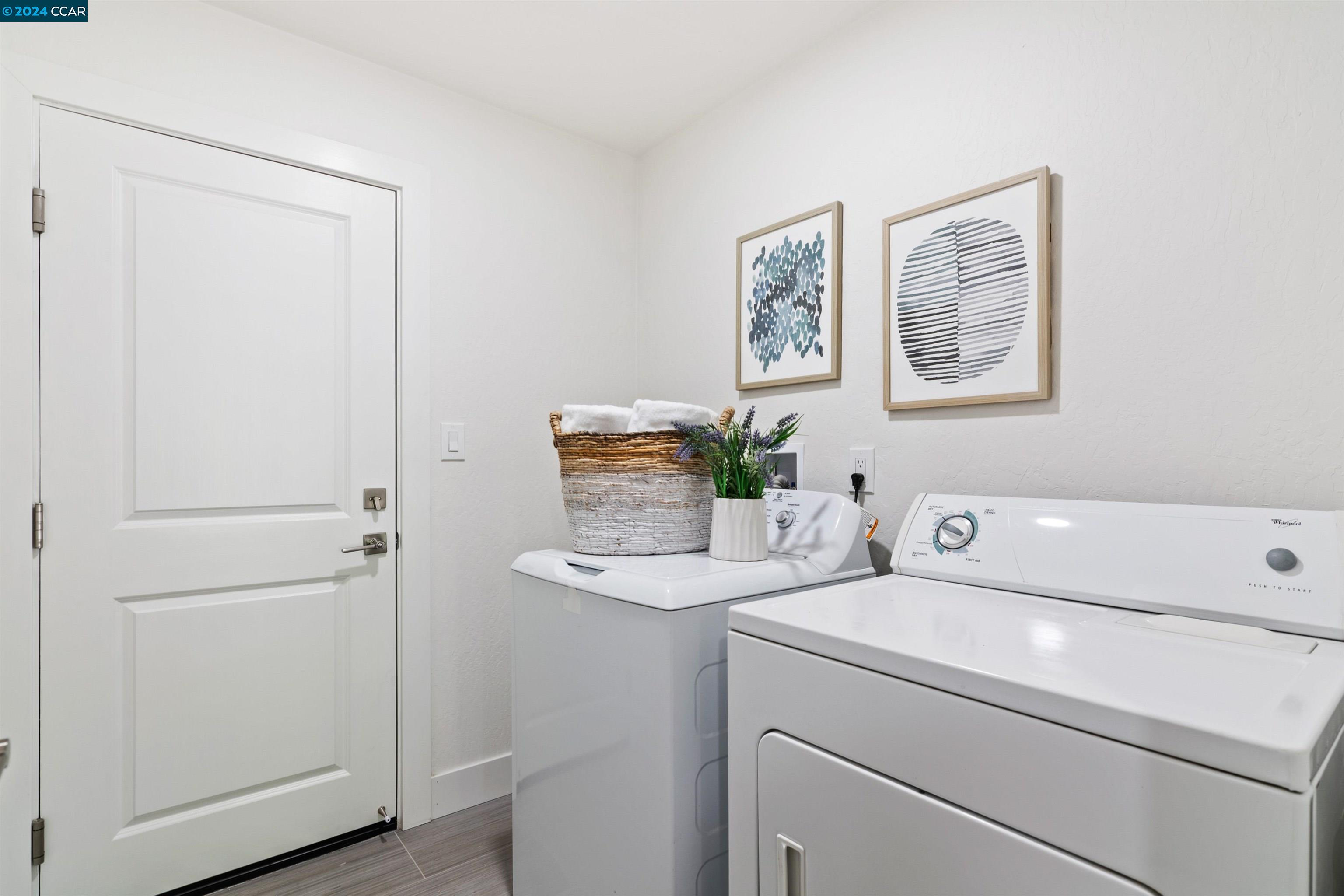 3143 Sweetbrier