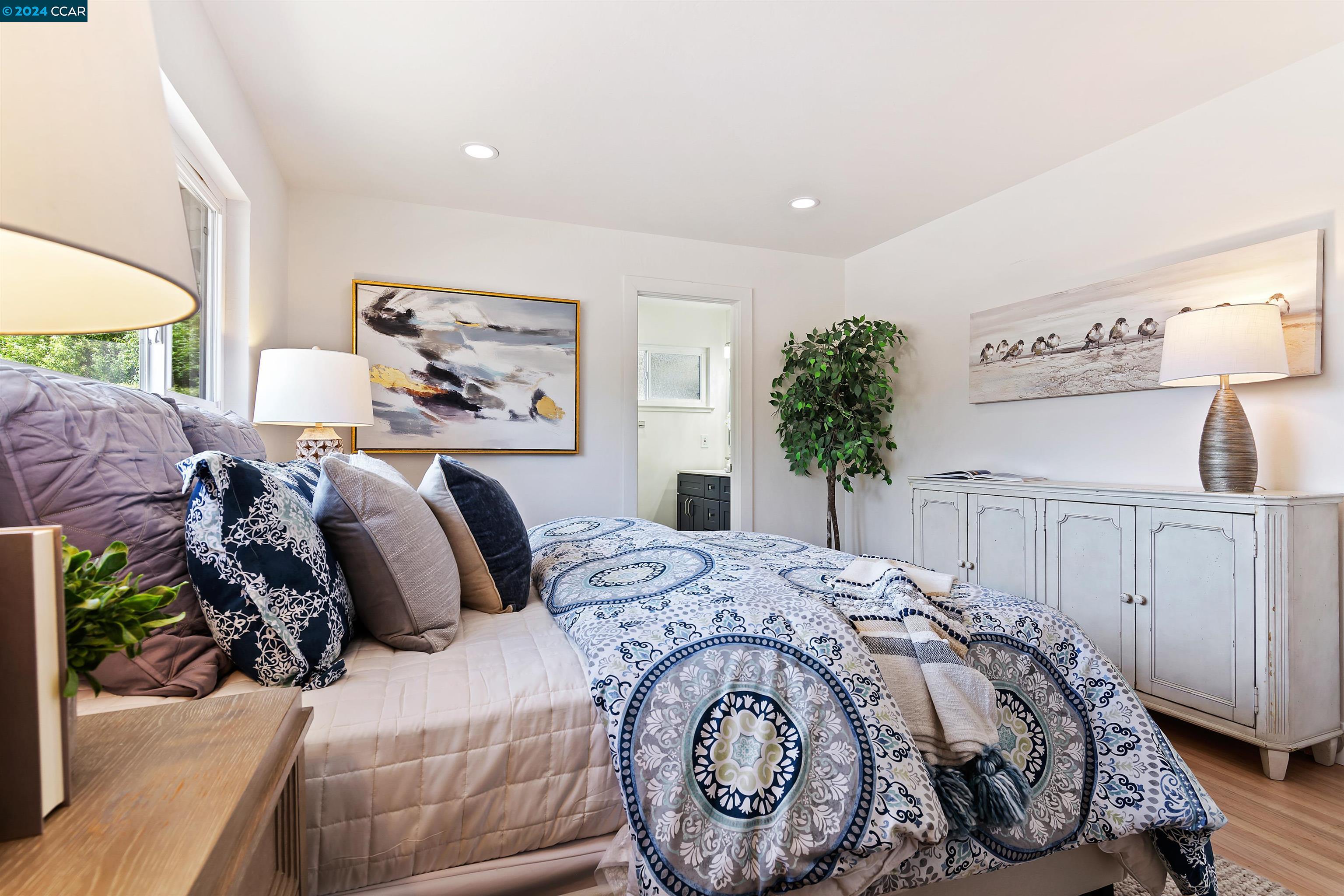 3143 Sweetbrier