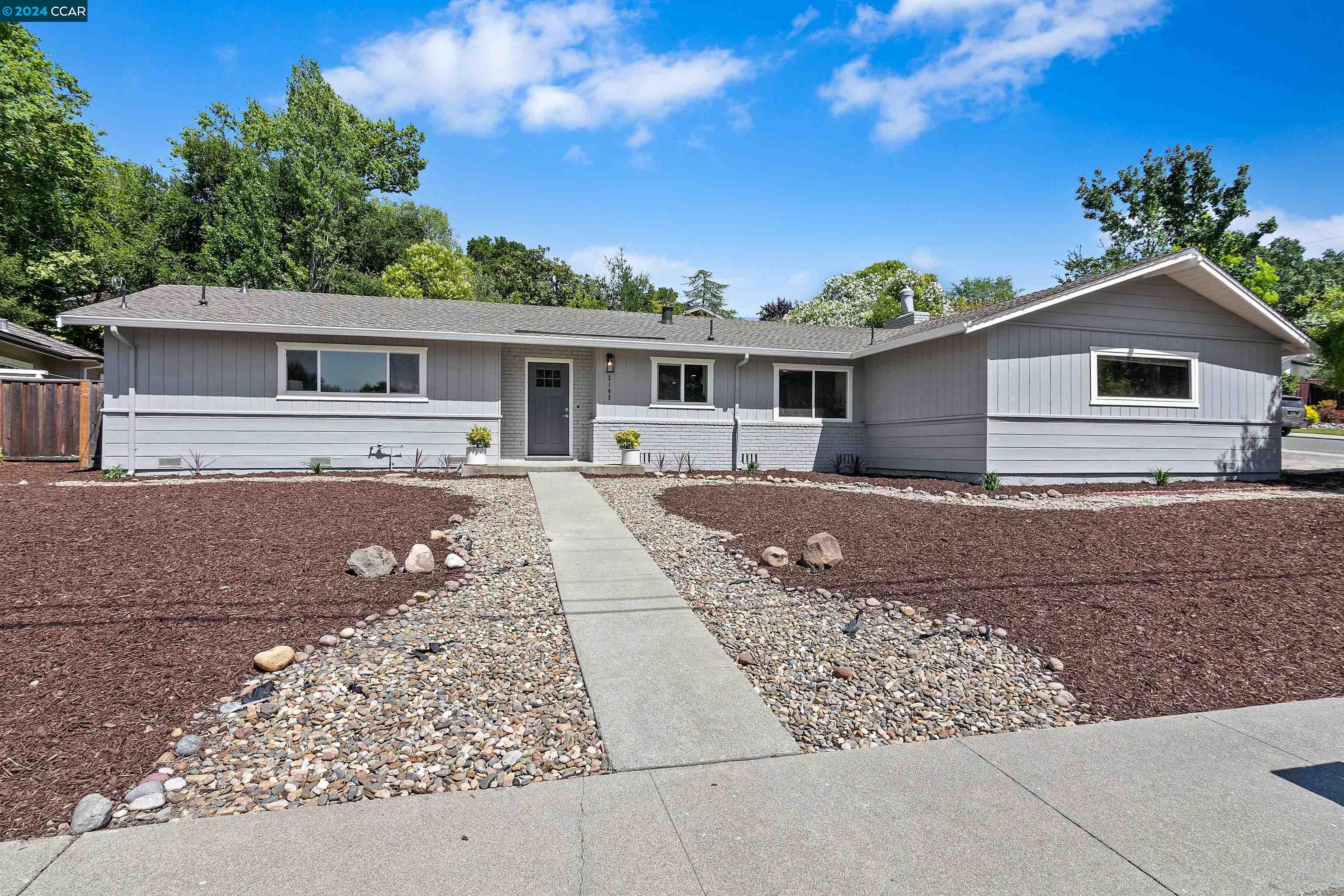 3143 Sweetbrier