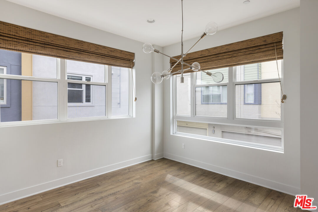 2753 Waverly Dr Unit: 1108