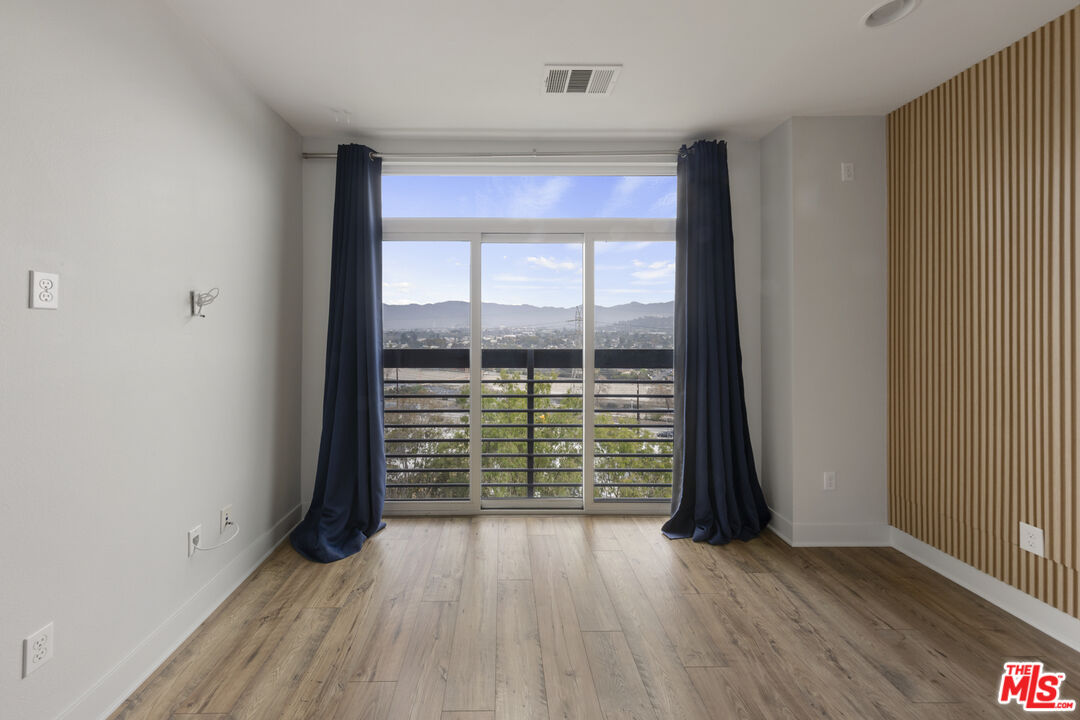 2753 Waverly Dr Unit: 1108