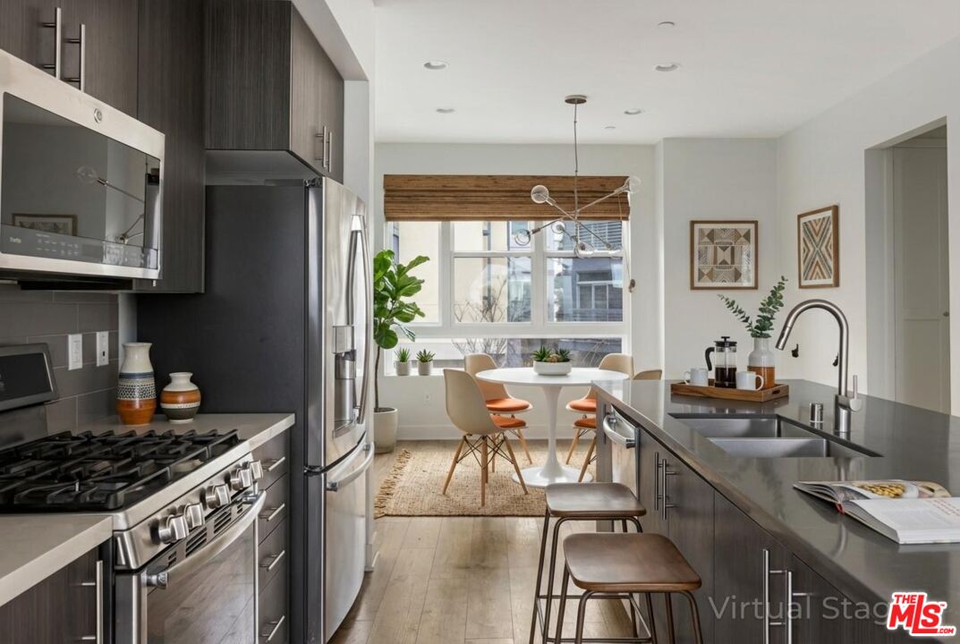 2753 Waverly Dr Unit: 1108