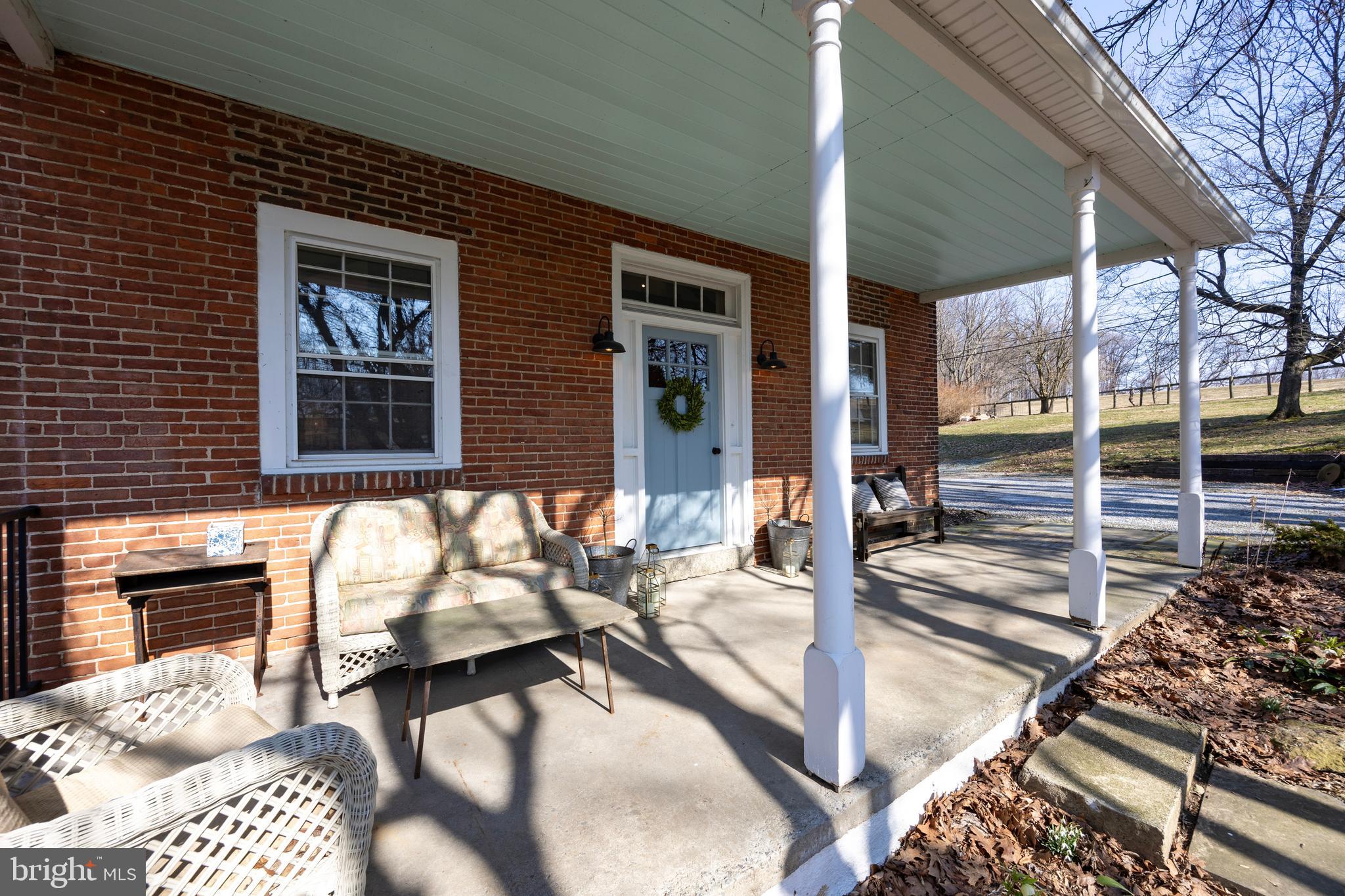 950 N Chatham Rd