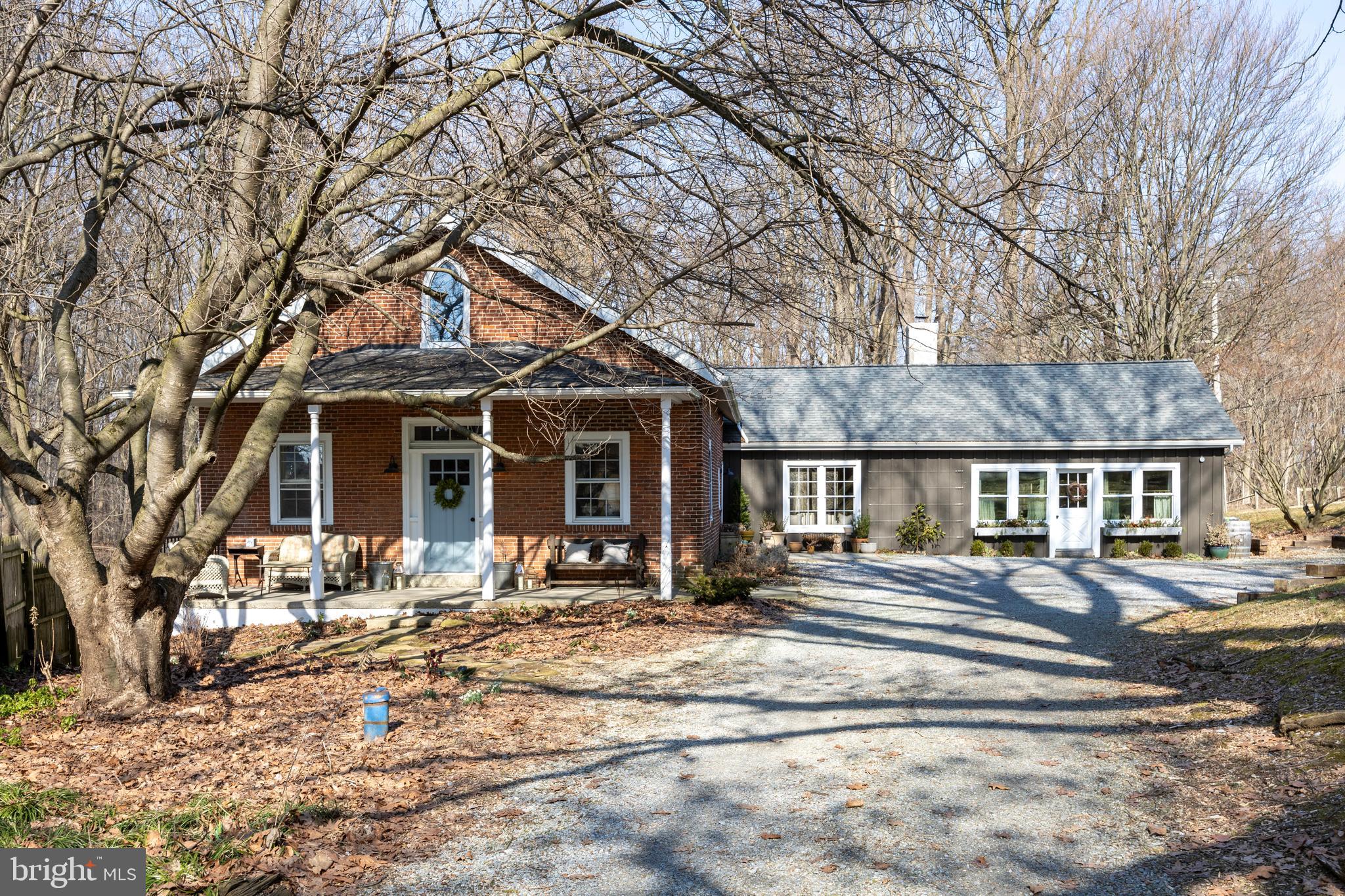 950 N Chatham Rd