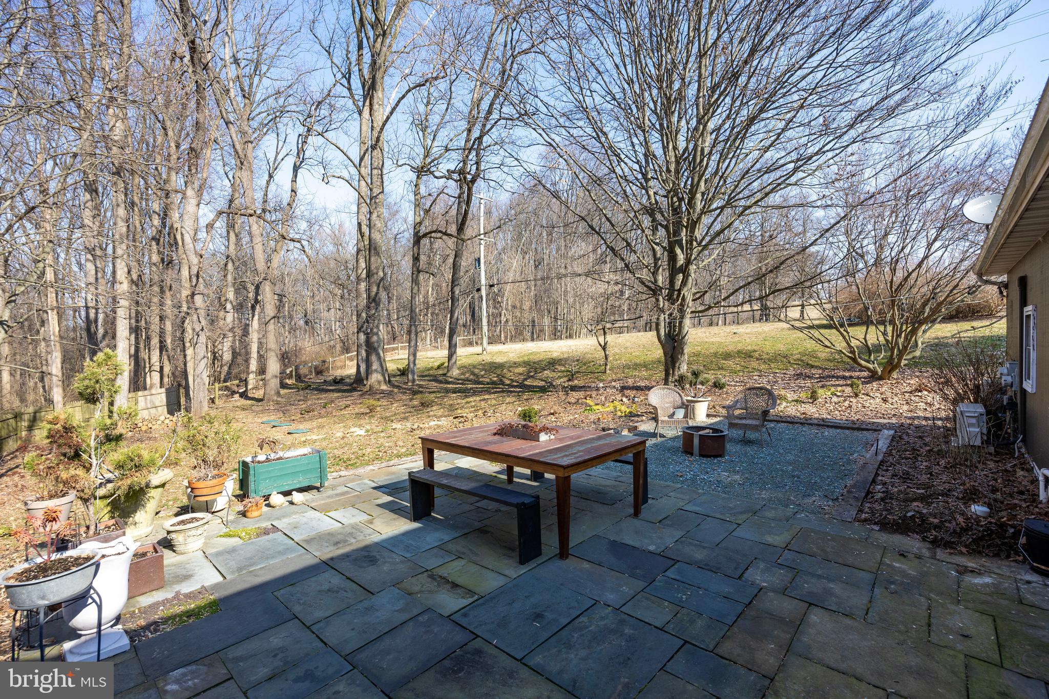 950 N Chatham Rd