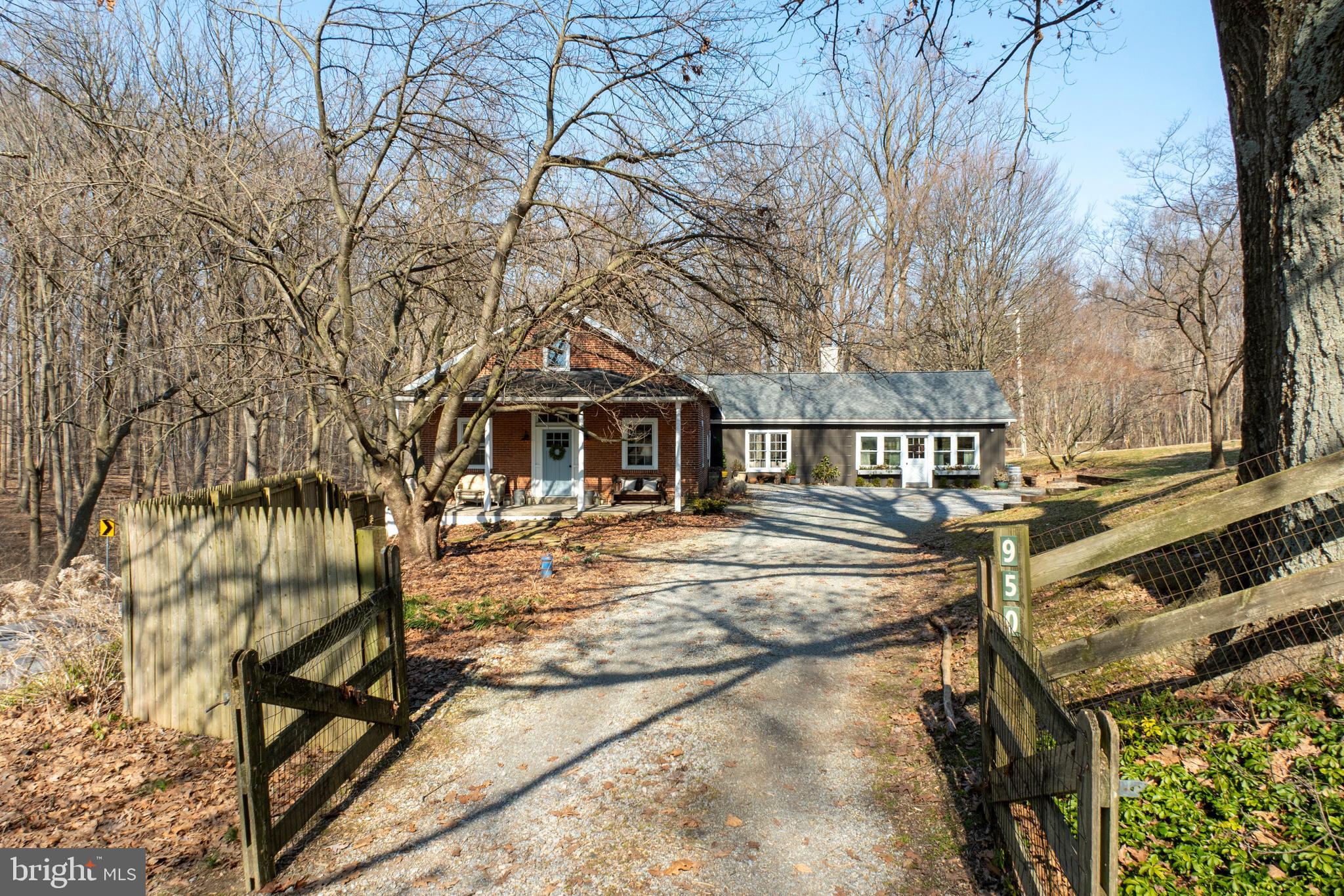 950 N Chatham Rd