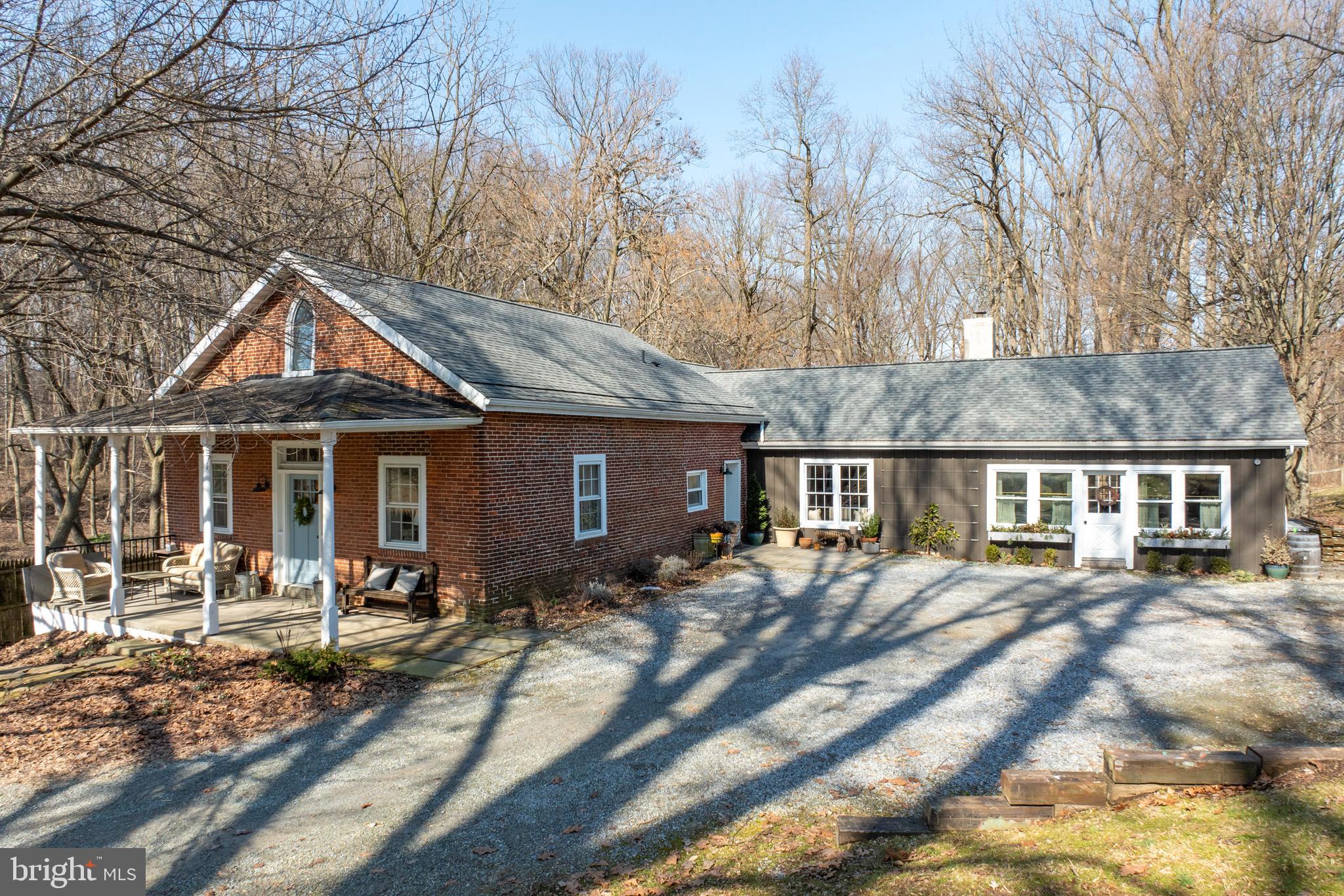 950 N Chatham Rd