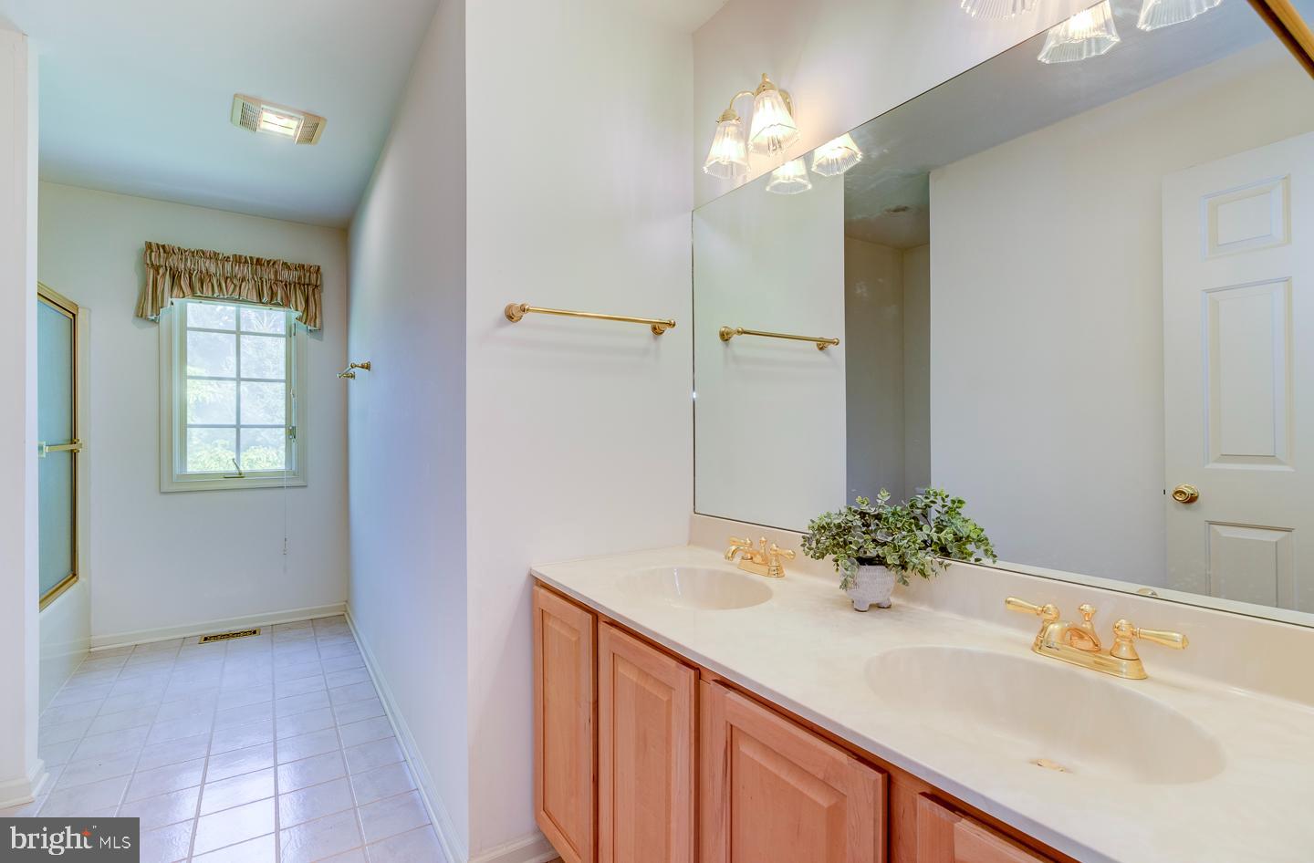 414 Hessian Dr
