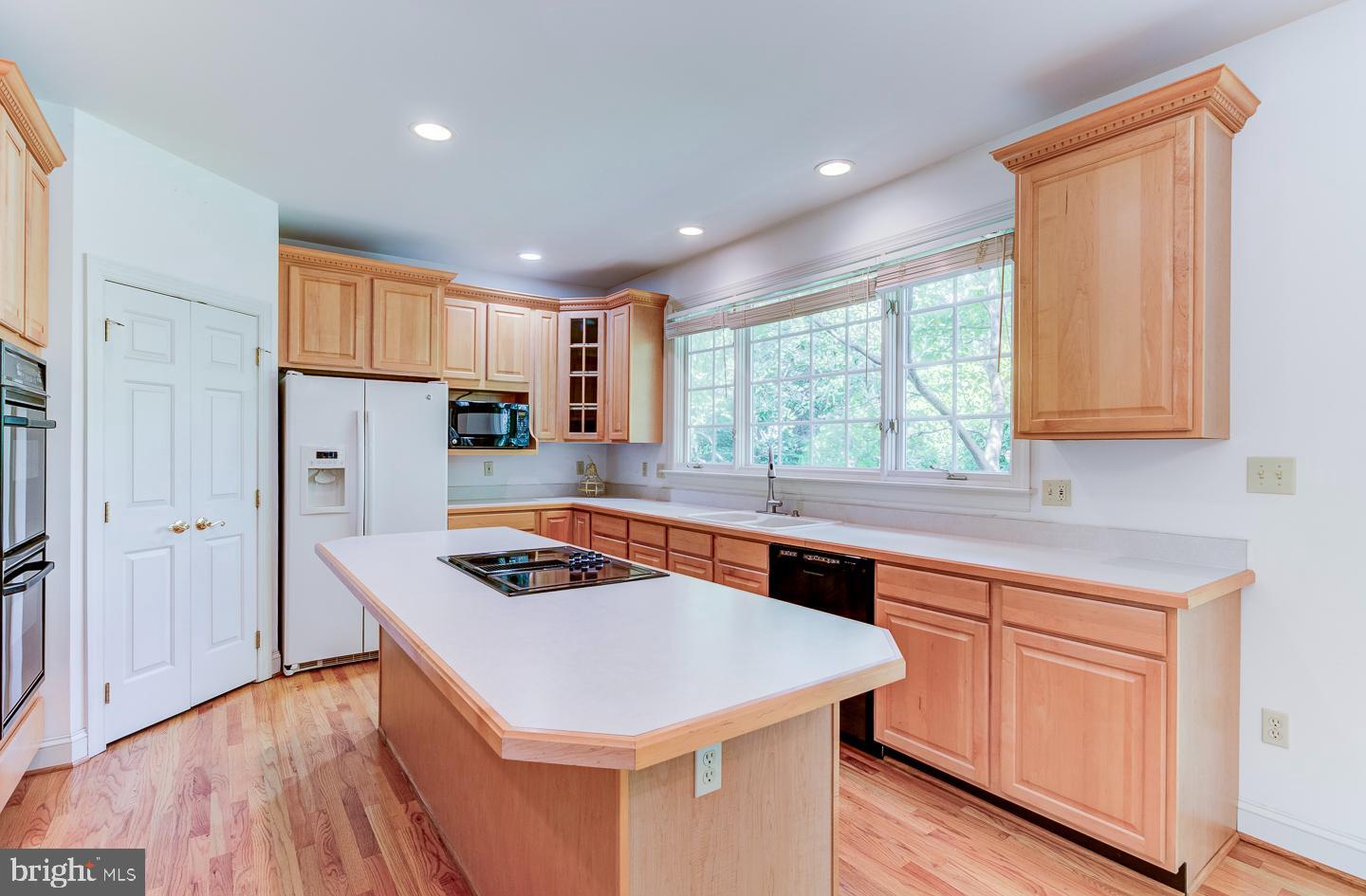 414 Hessian Dr
