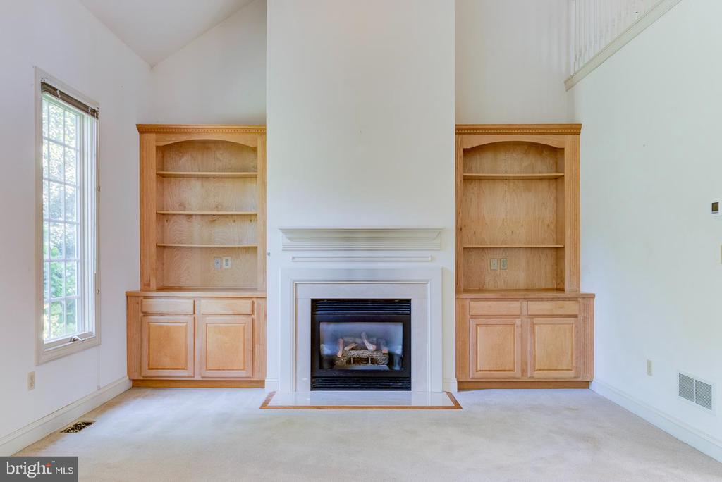 414 Hessian Dr