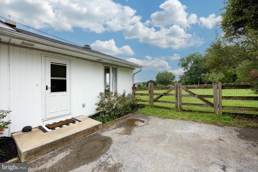 524 Darlington Dr