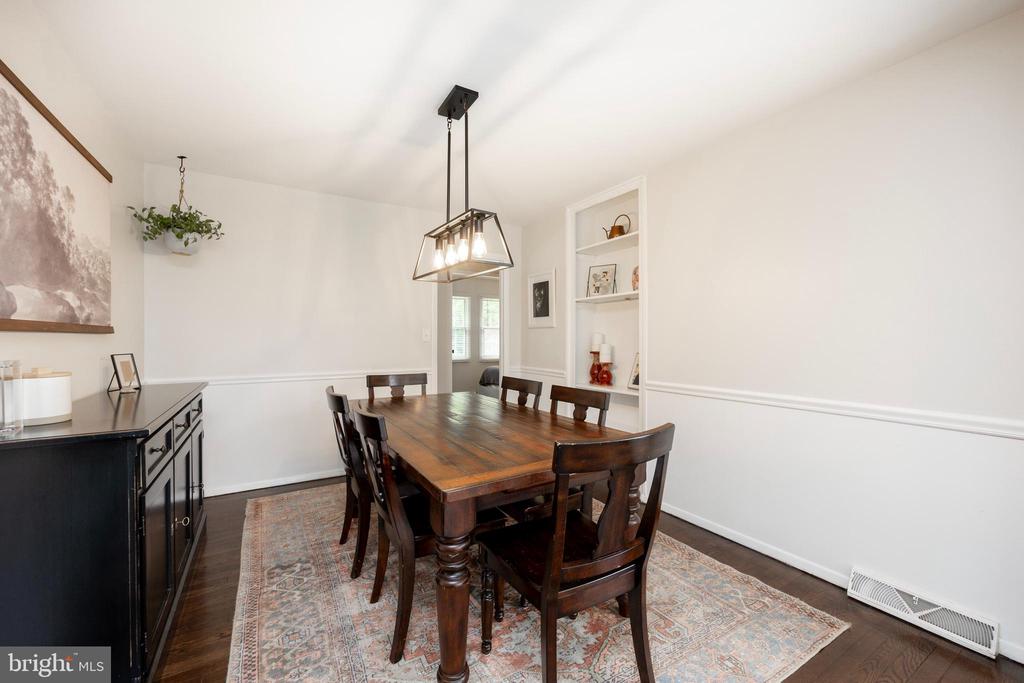 524 Darlington Dr