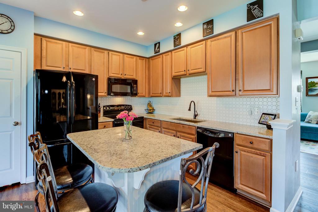 27 Tuxford Ln