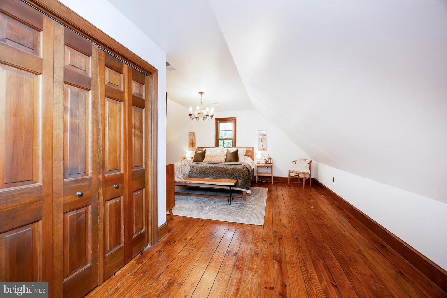 308 Southbank Rd