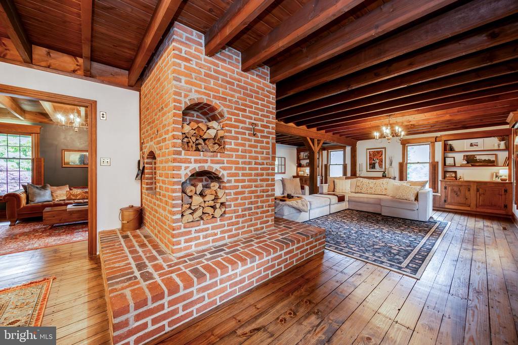 308 Southbank Rd