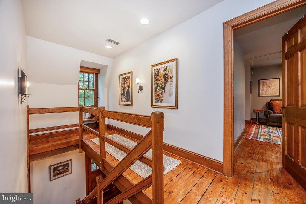 308 Southbank Rd