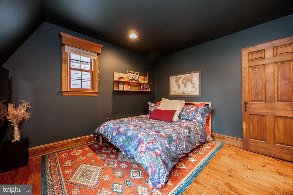 308 Southbank Rd