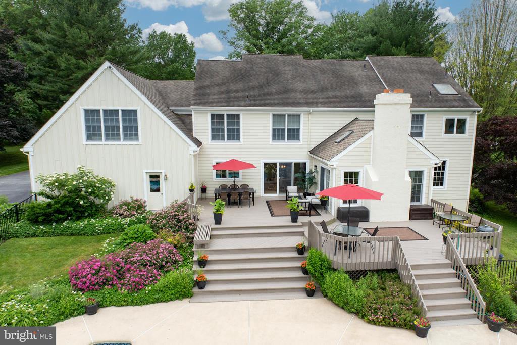223 Kirkbrae Rd