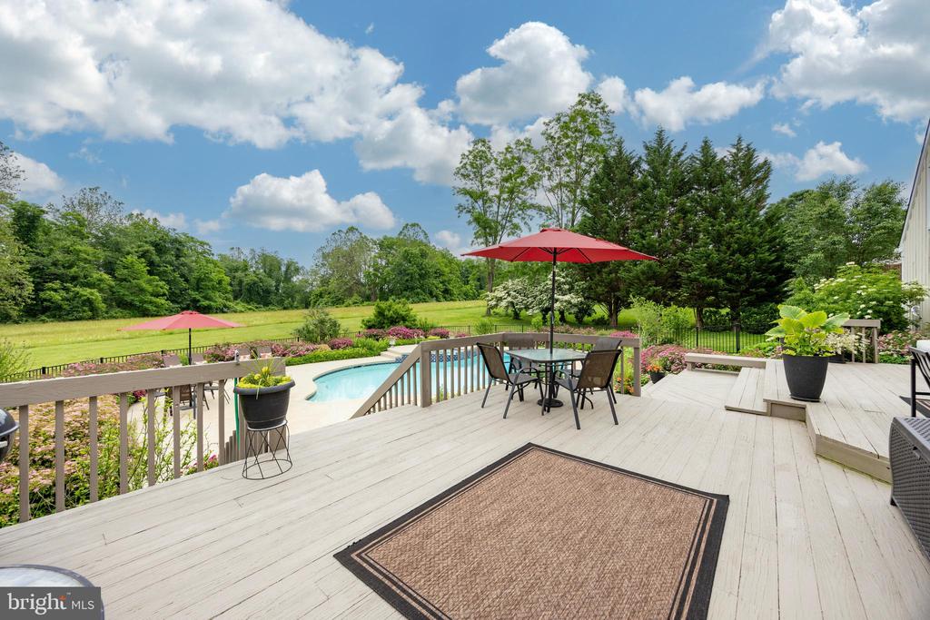 223 Kirkbrae Rd