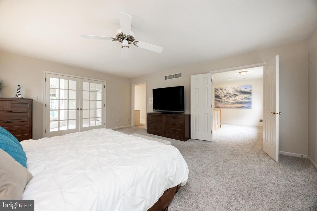 223 Kirkbrae Rd