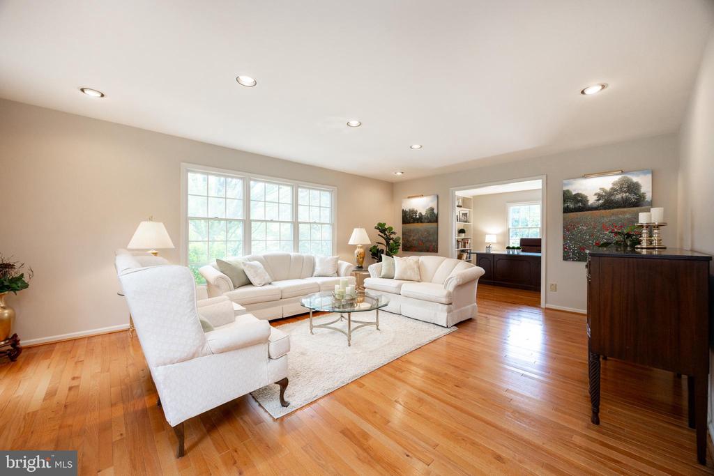 223 Kirkbrae Rd