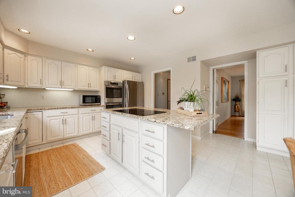 223 Kirkbrae Rd