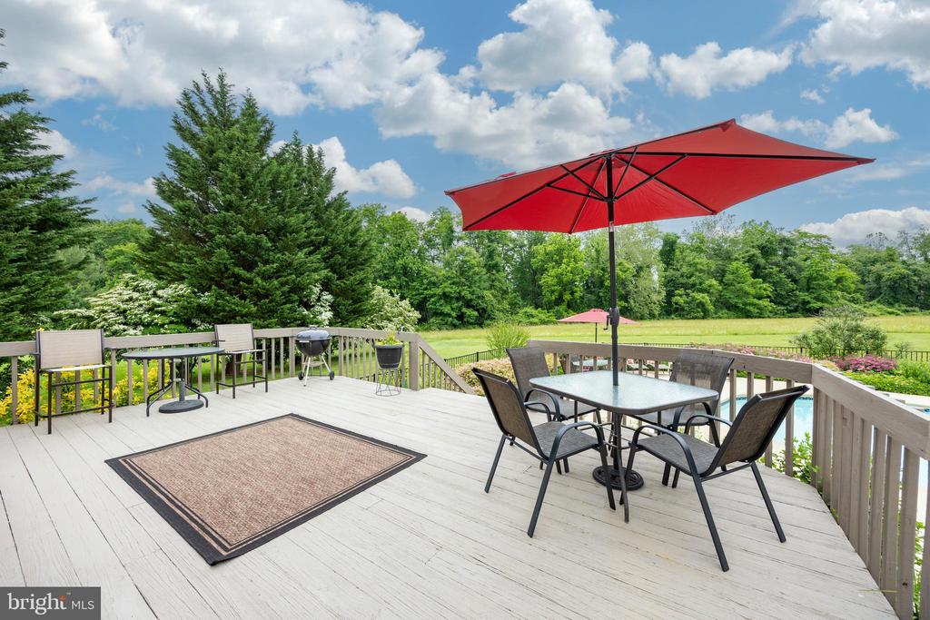 223 Kirkbrae Rd