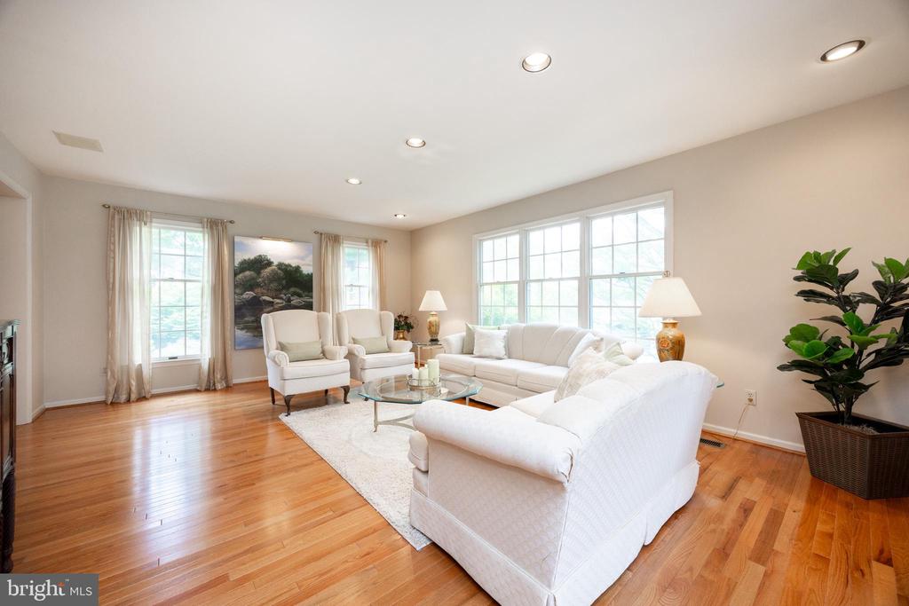 223 Kirkbrae Rd