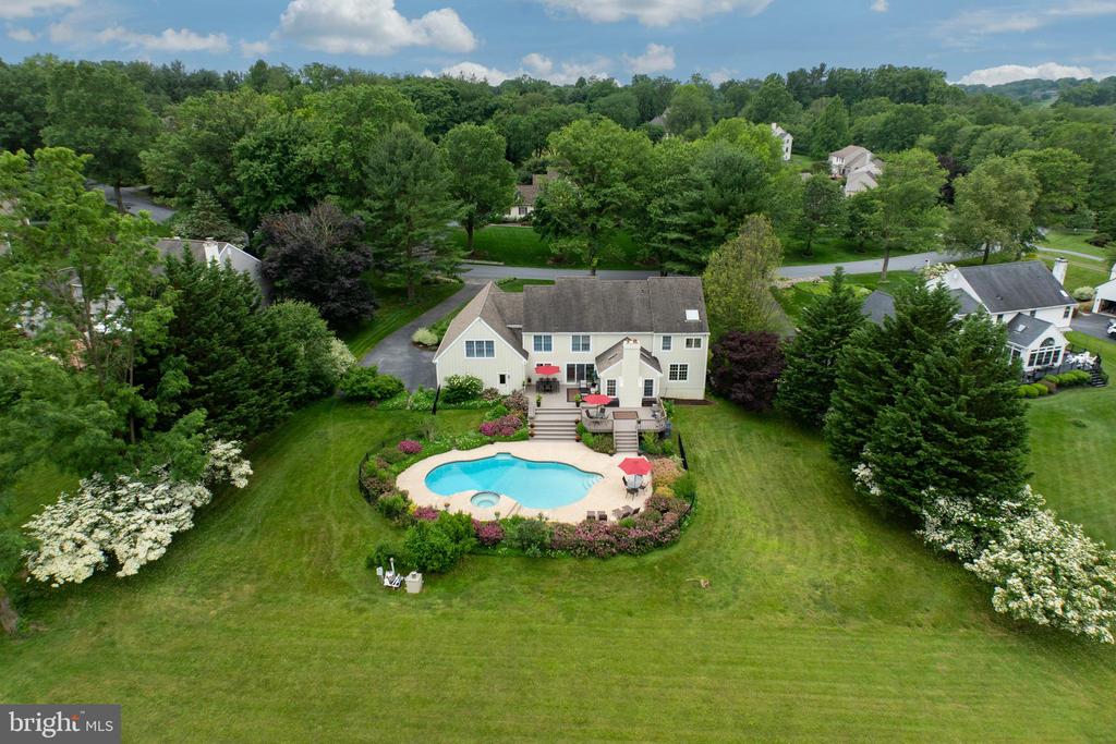 223 Kirkbrae Rd