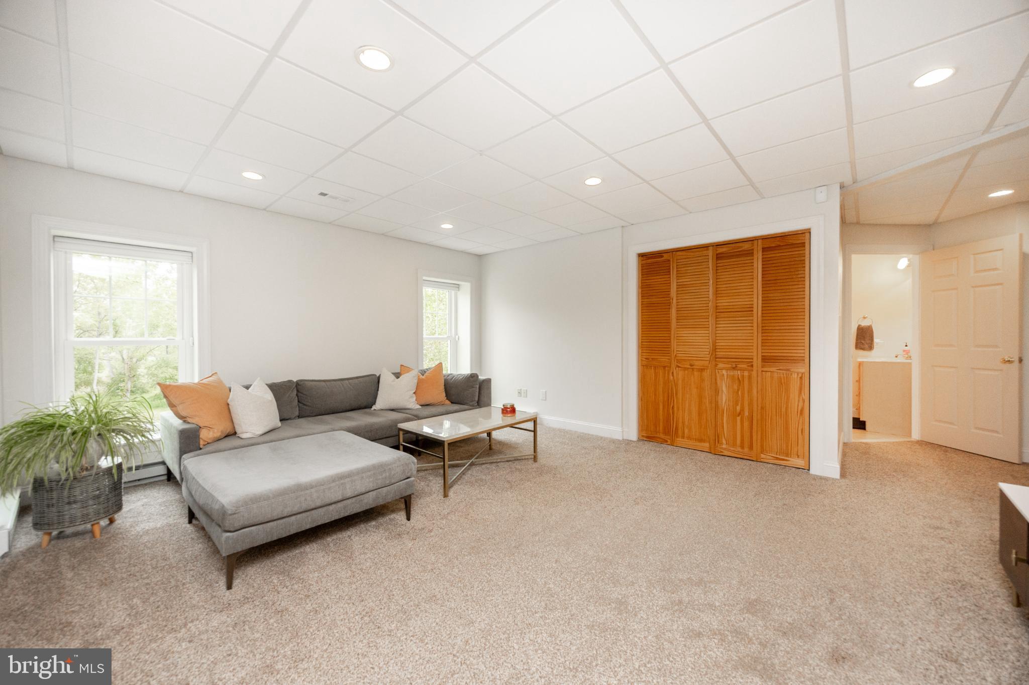 974 REGIMENTAL DRIVE