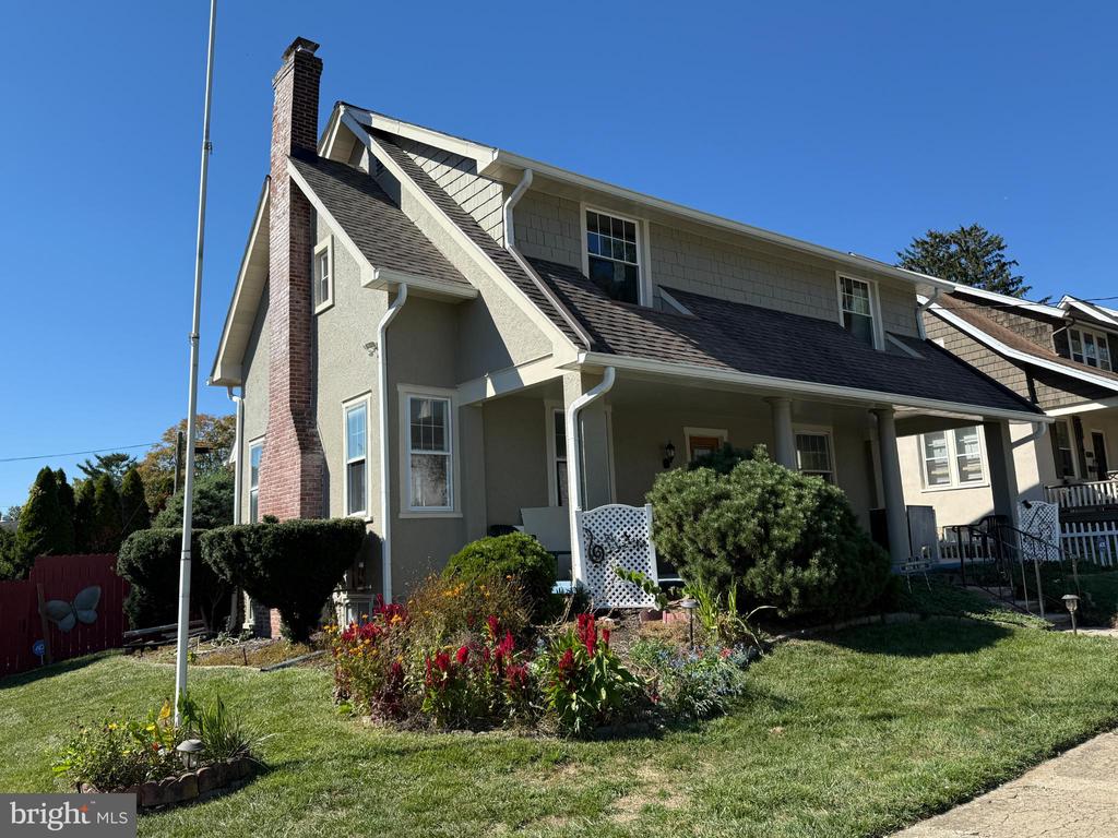 102 LINCOLN STREET