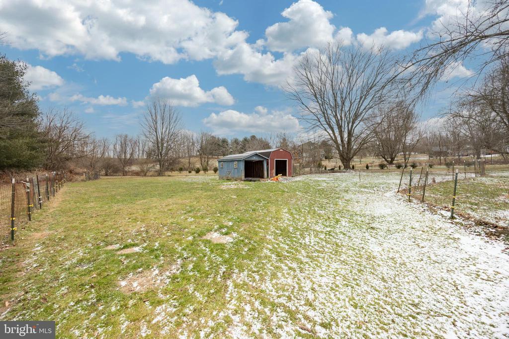 414 REEDVILLE ROAD