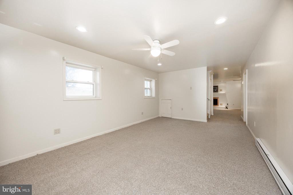 414 REEDVILLE ROAD