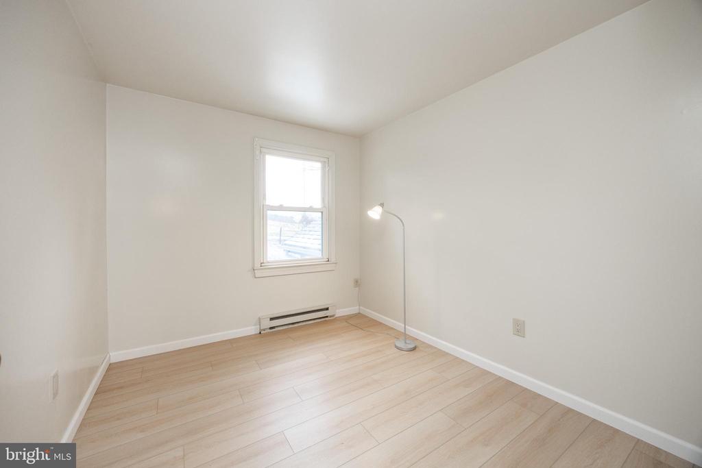 414 REEDVILLE ROAD