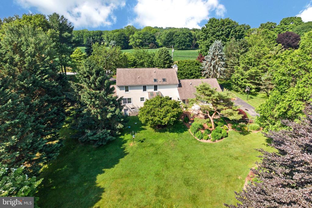 153 E DOE RUN ROAD