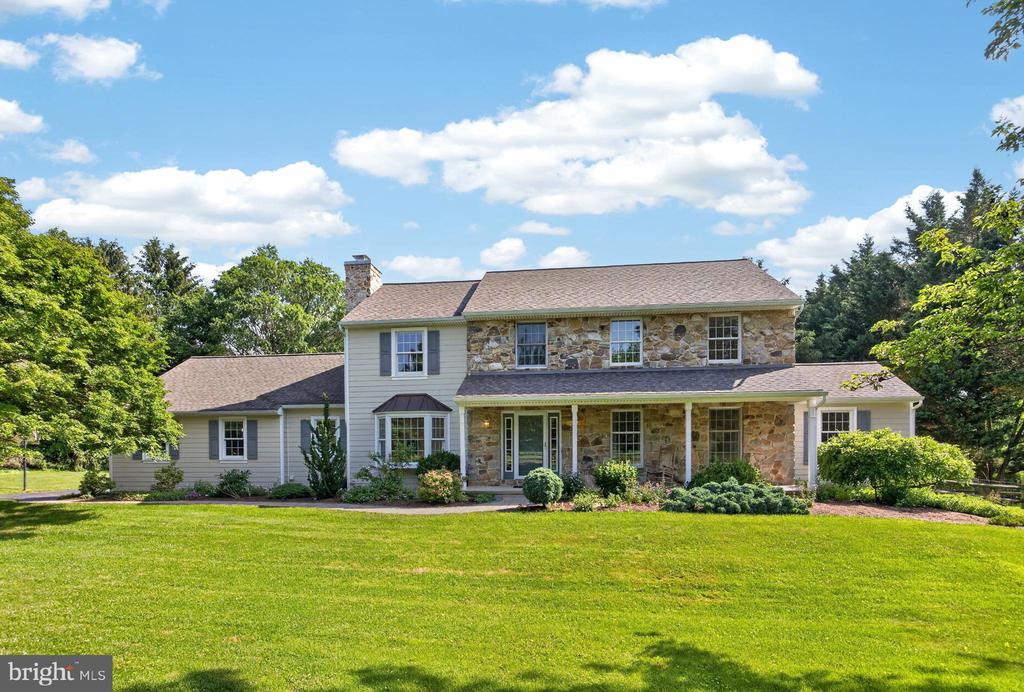 153 E DOE RUN ROAD