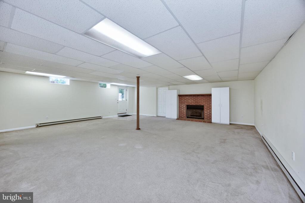 153 E DOE RUN ROAD