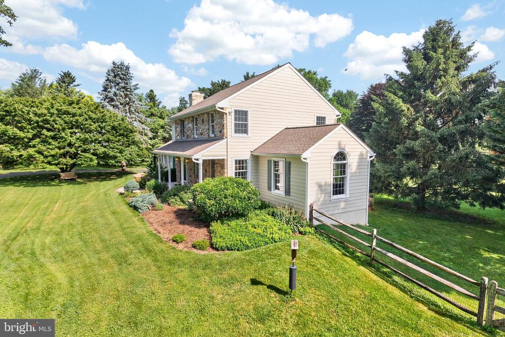 153 E DOE RUN ROAD