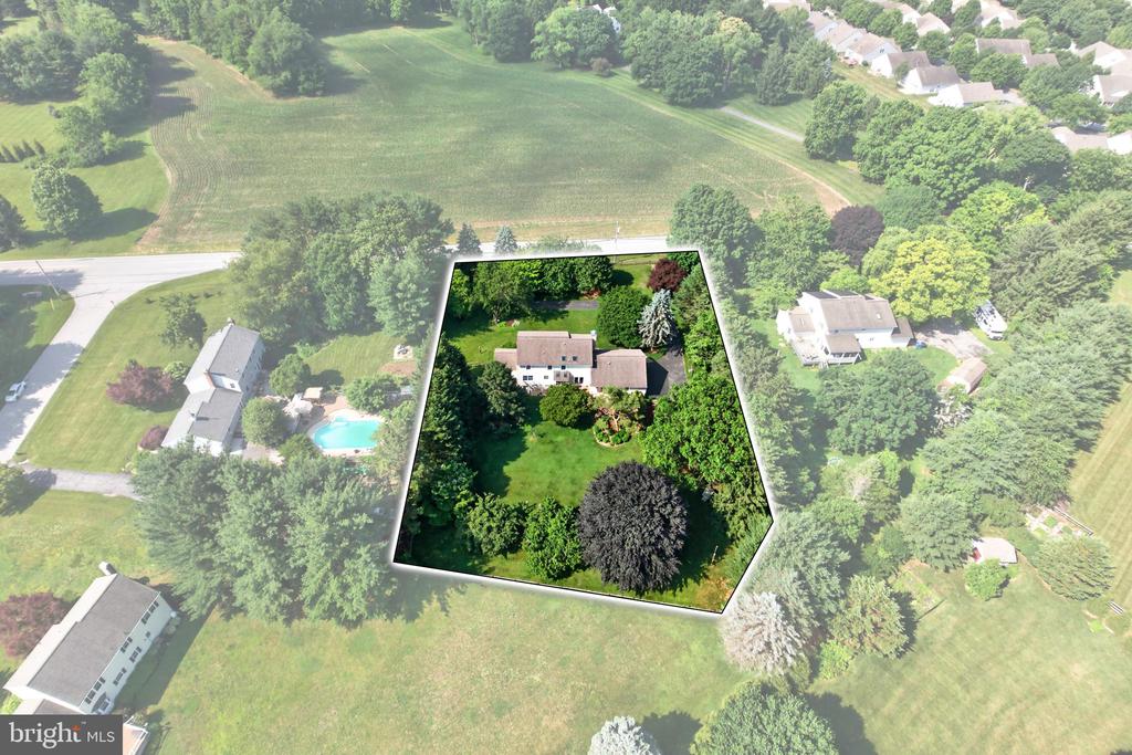 153 E DOE RUN ROAD