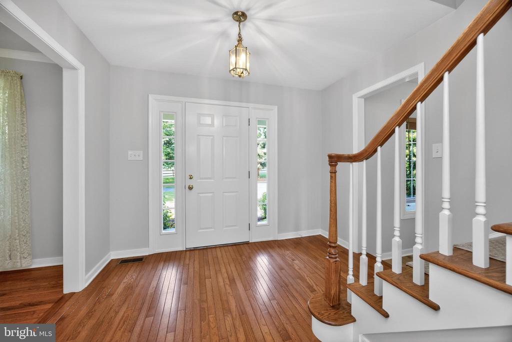 153 E DOE RUN ROAD