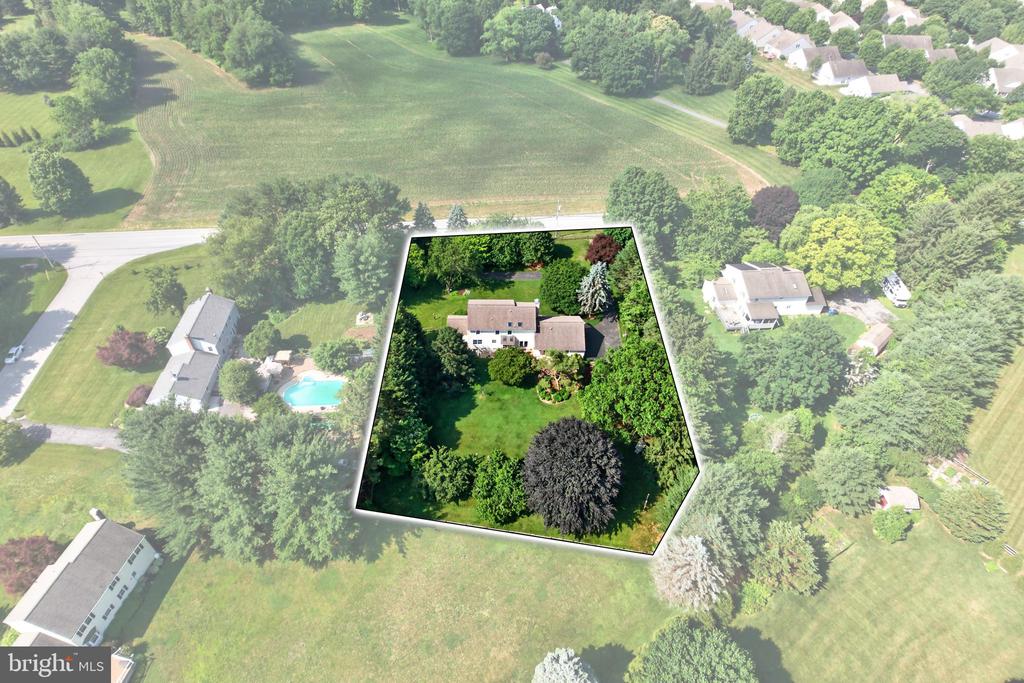 153 E DOE RUN ROAD