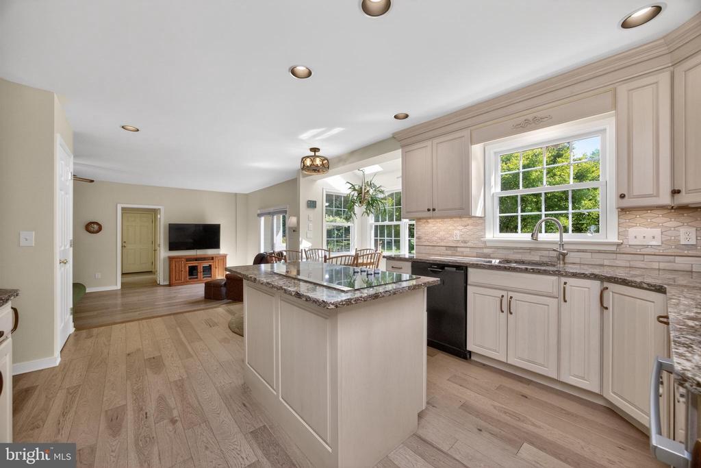 153 E DOE RUN ROAD
