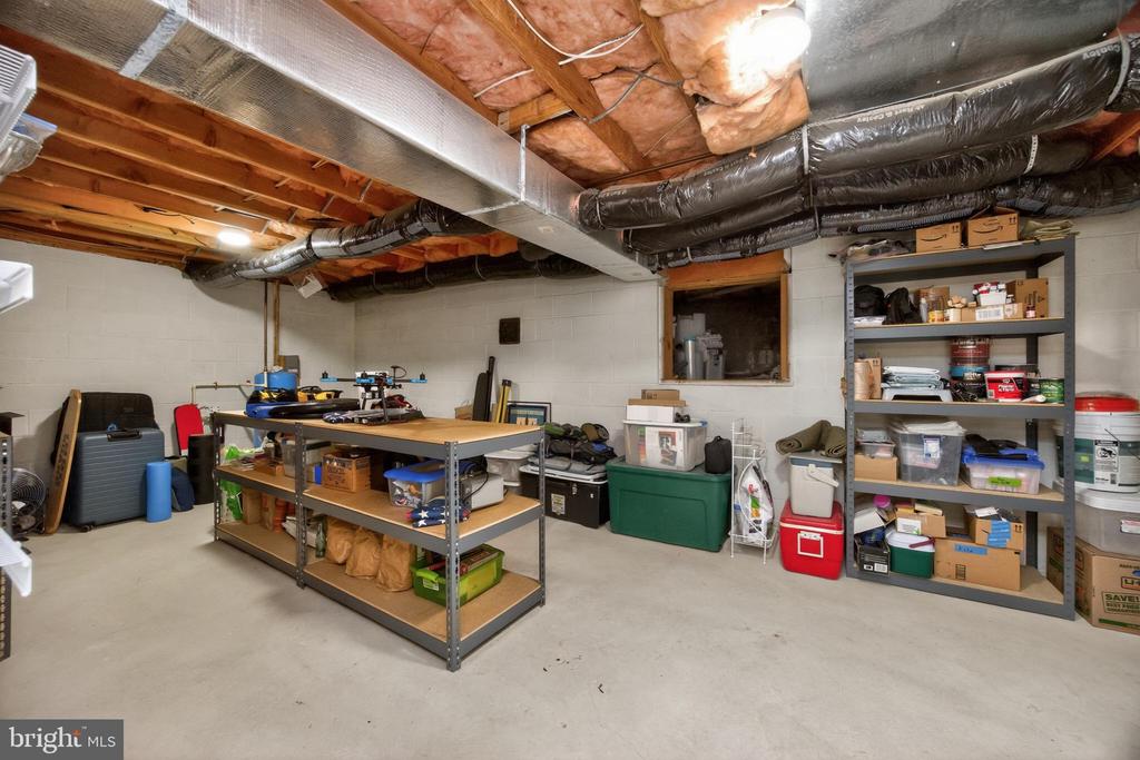 153 E DOE RUN ROAD