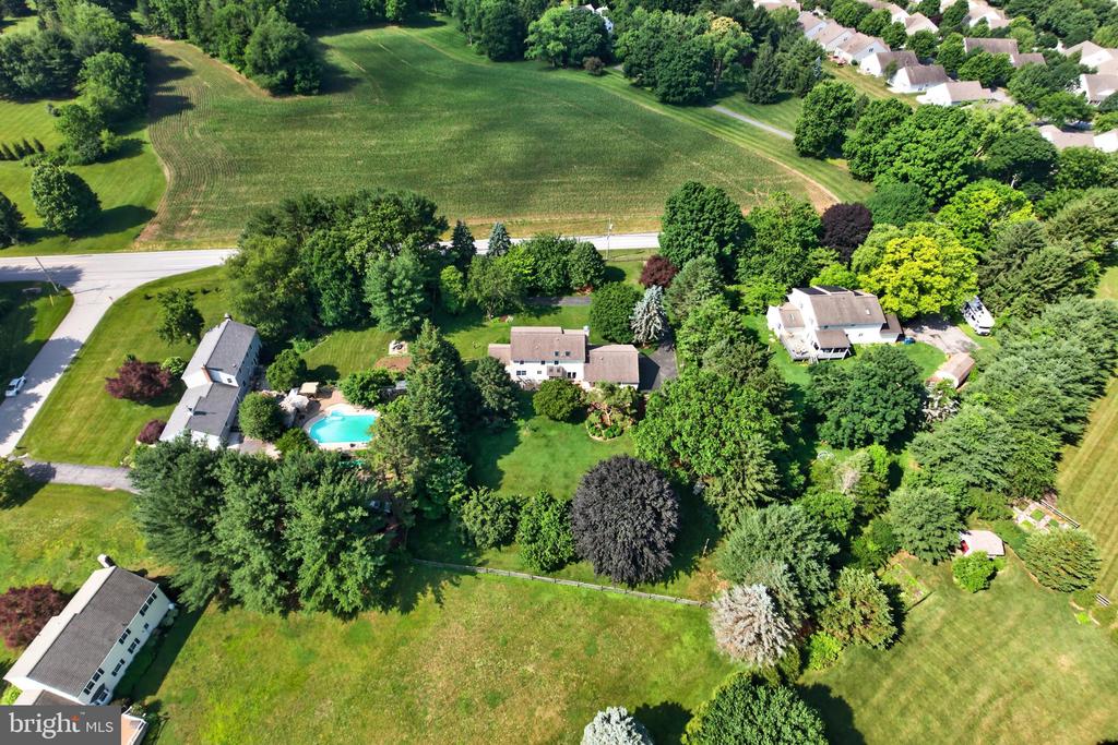 153 E DOE RUN ROAD