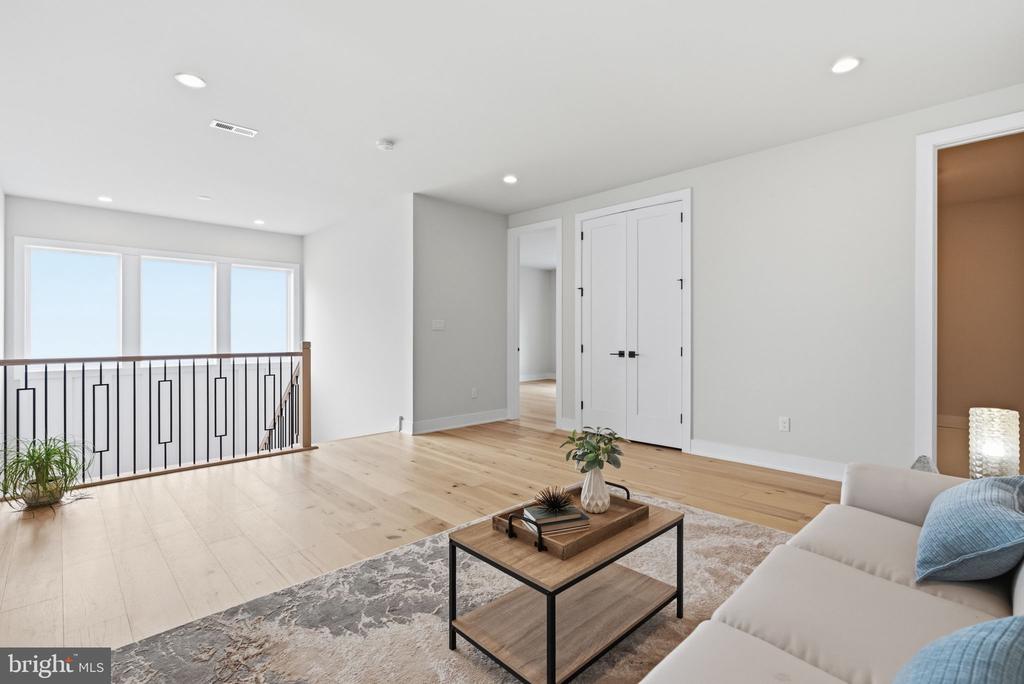 246 LILY LANE