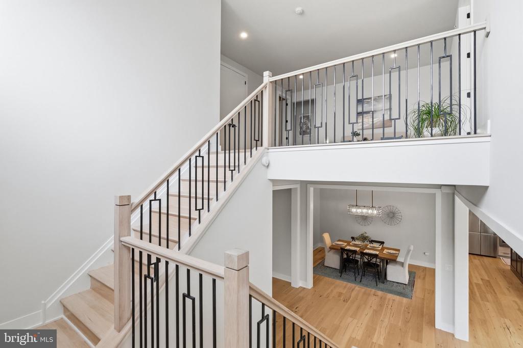 246 LILY LANE