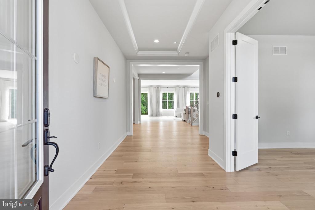 246 LILY LANE
