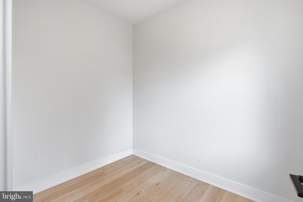 246 LILY LANE