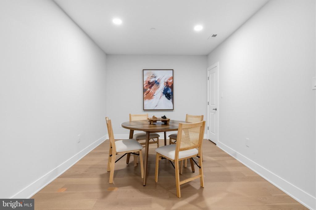 246 LILY LANE