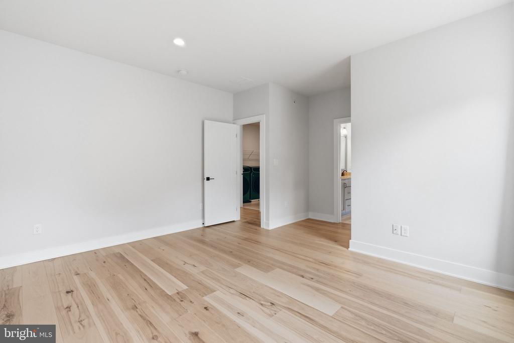 246 LILY LANE
